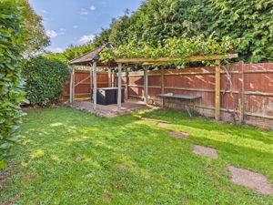 Side garden- click for photo gallery